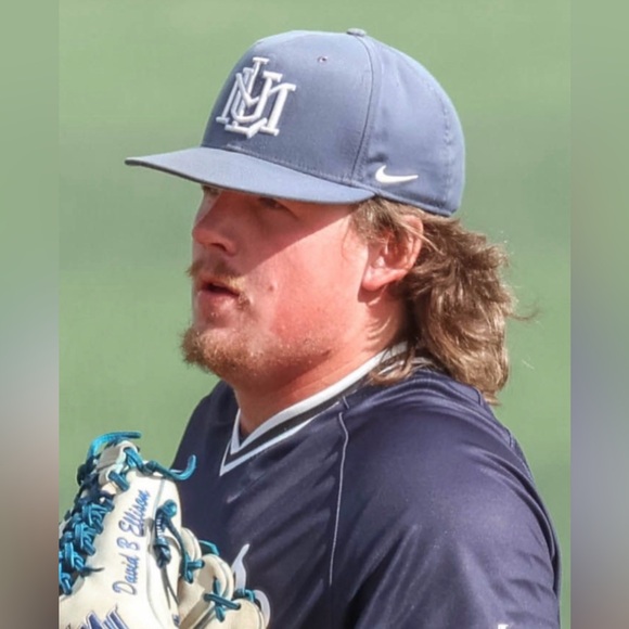 Meet your Posher, Cynthia - Picture 10 of 12